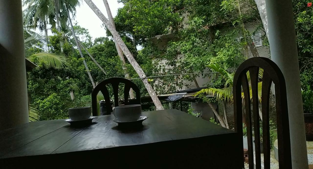 Top Rock Villa Unawatuna Exterior foto